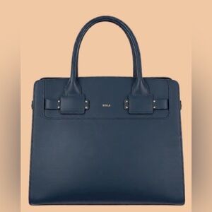 Furla medium leather bag